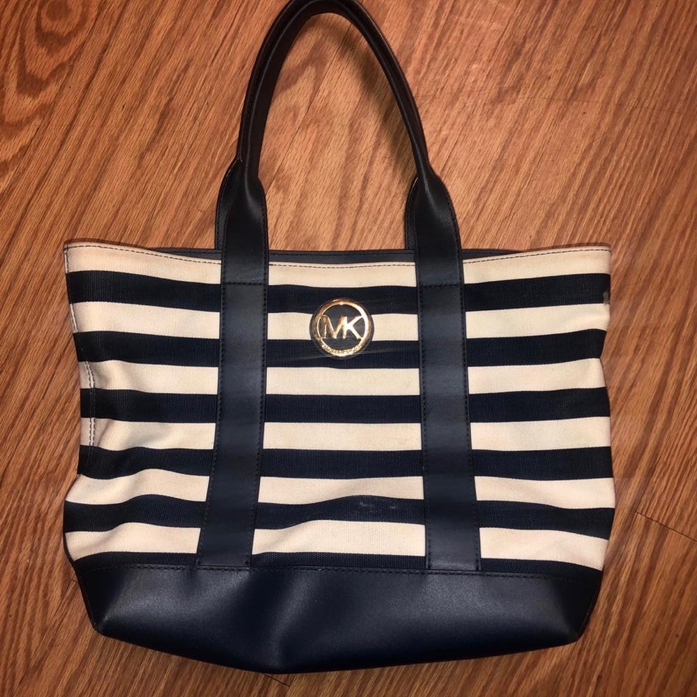 MICHAEL KORS Fulton Canvas Striped Medium Tote